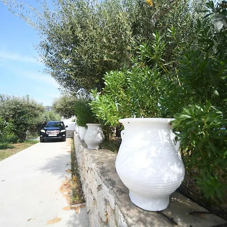 Nyaraló Olive Garden House