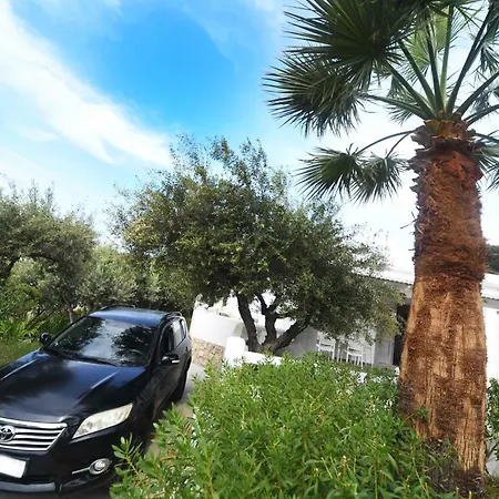 Nyaraló Olive Garden House